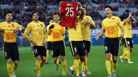 广州恒大12号球员是谁？回顾传奇号码背后的荣耀与传承