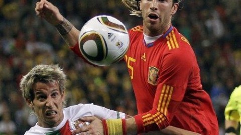 C罗戴帽难救主？葡西3-3演世界杯经典