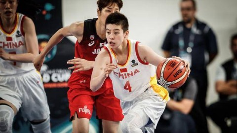 日本女篮1号球员是谁？从“亚洲最佳控卫”到新生代接力，这件球衣见证了小快灵传奇